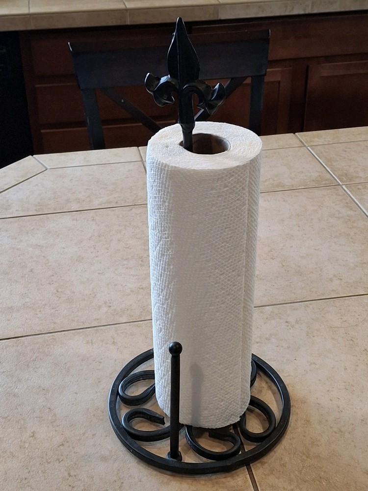 Iron Fleur De Lis towel dispenser