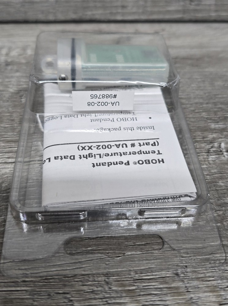 HOBO Pendant Temperature/ Light Data Logger Part # UA-002-08 ~ NEW