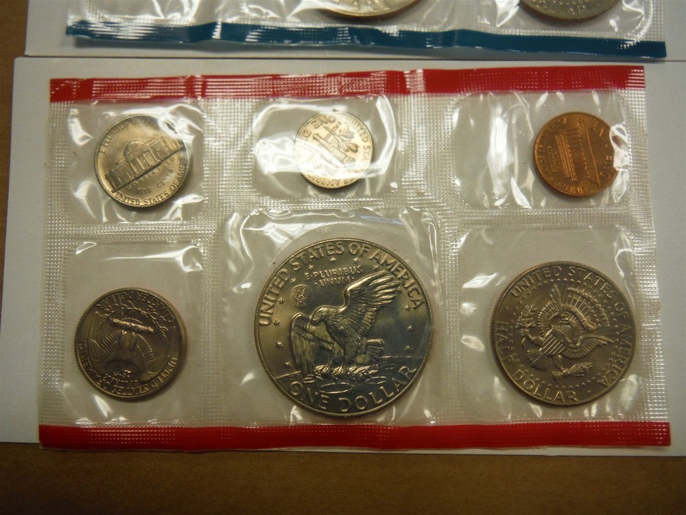 1978 P+D UNC. Mint Set, Includes 2 Ike Dollars, Open Envelope *FC3B