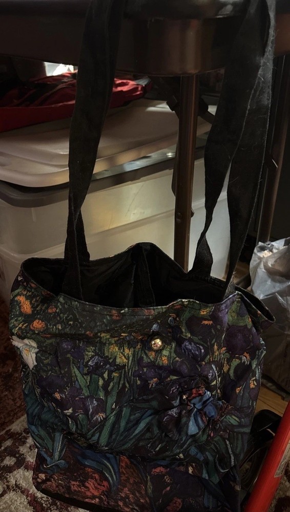 Bag With Umbrella Pocket
