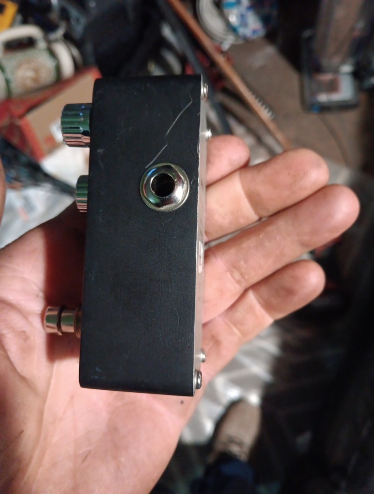 distortion pedal Lofadio