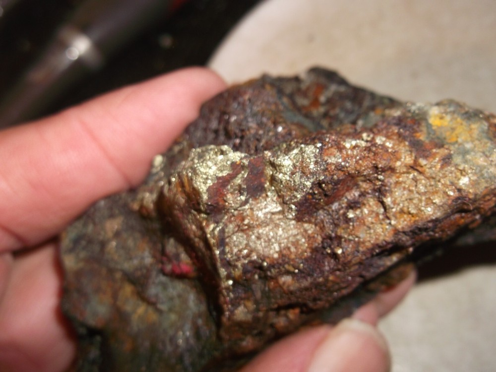 Gold, silver, copper, 212 grams samples ,ore high grade .