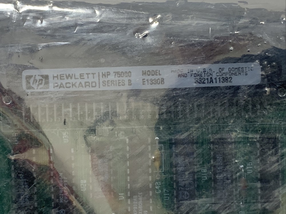 Agilent / Hewlett Packard HP 75000 E1330B Series B