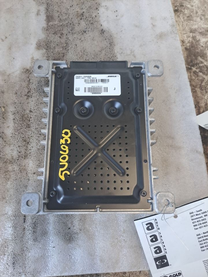Rear 2017 Qx50 Amplifier Sku#4225739
