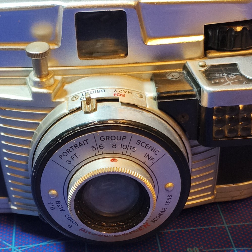 Vintage Camera 1950s/1960s Ansco Lancer Camera Untested