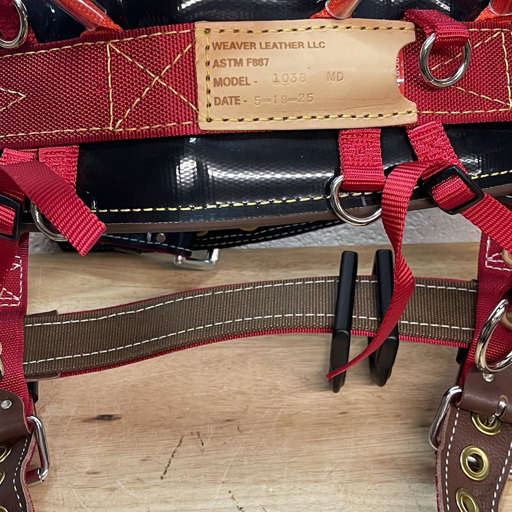 Weaver Leather Floating Dee Harness Padded Leg Straps Medium 2025 Model 1038