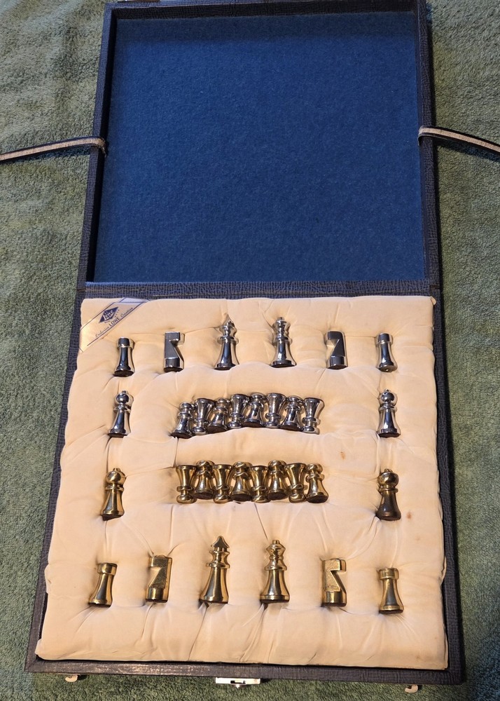 Vintage E. S. Lowe Exclusive Creation Chess Set, Nice Metal Pieces, Board & Case