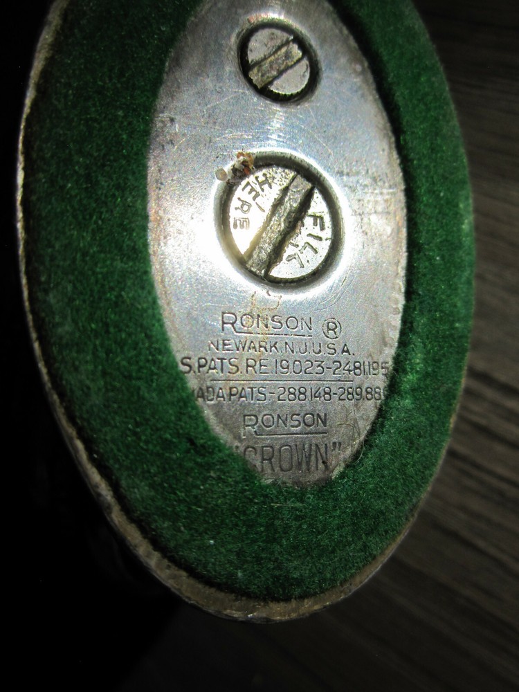 Vintage Ronson "Crown" silver plated Art Deco style table lighter