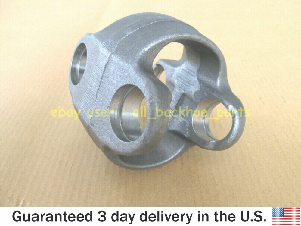 JCB BACKHOE - SPIDER SPACER CENTRAL (PART NO. 914/86203)
