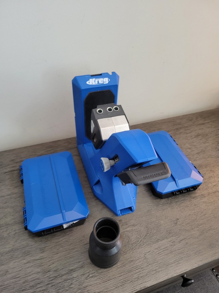 Kreg KPHJ720 Pocket-Hole Jig Pre-owned + Accessories