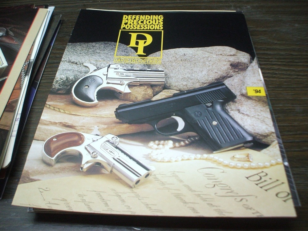 1994 DAVIS INDUSTRIES Gun Catalog Brochure