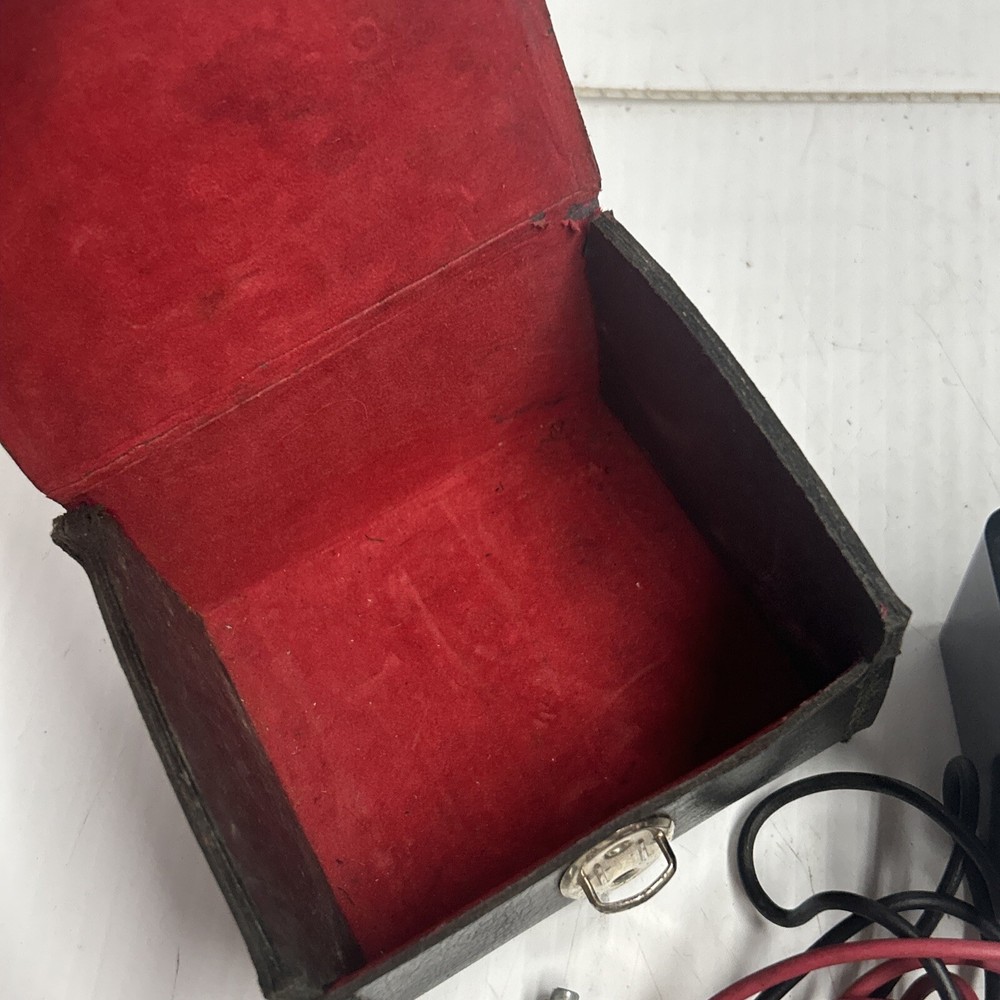 ITT General Controls 500RI06 DC Millivolt Meter, Analog with Case