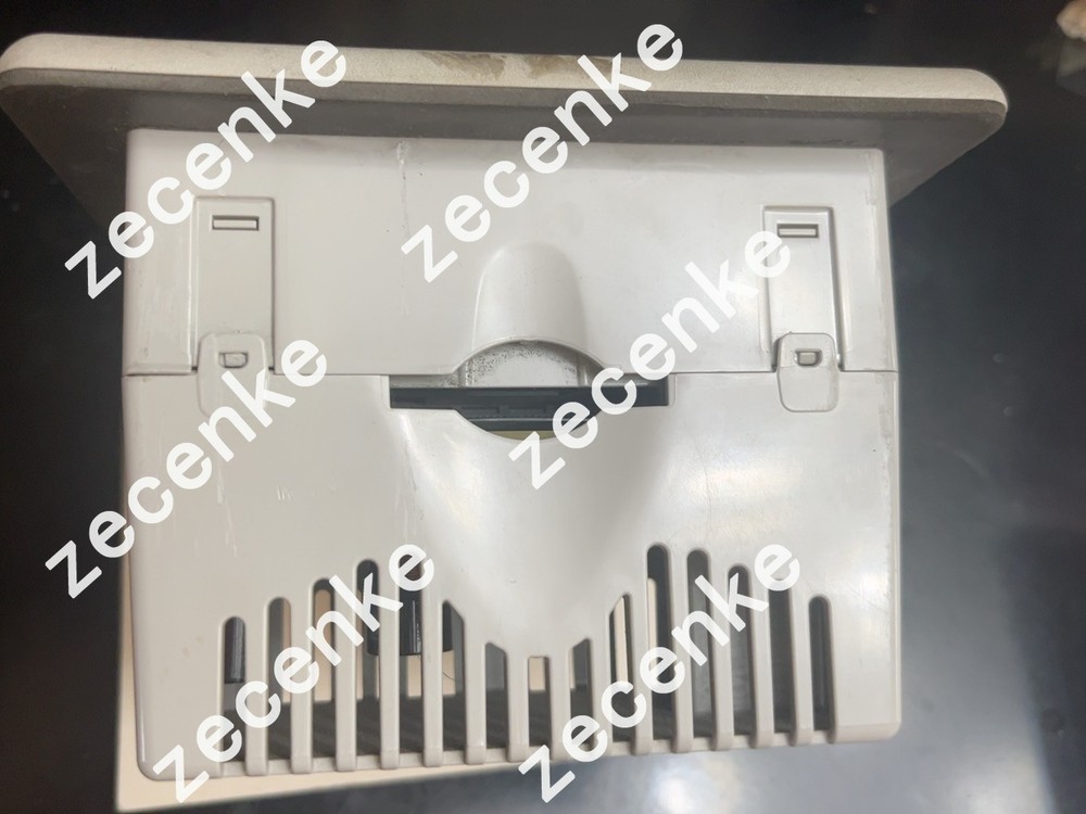 2711PC-T6M20D