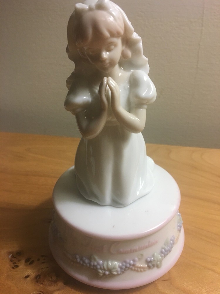 Valencia My First Communion Music Box