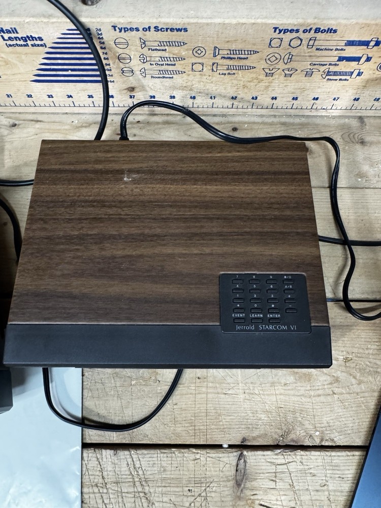 General Instrument Cable Box Jerrold Starcom VI (2) W Antenna
