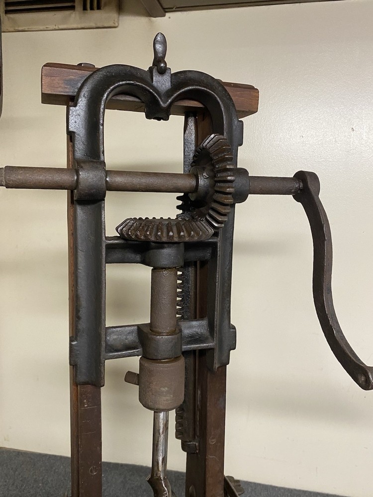 Antique James Swan Co Boring Machine Barn Beam Post Auger Drill With 2” Bit