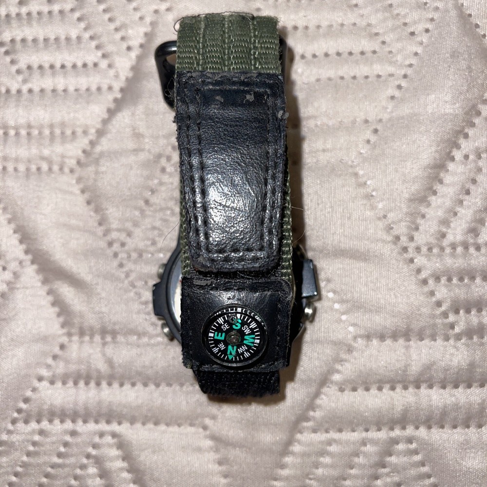 Dan Stevens Digital Watch 30 M With Compass Adjustable Fabric Band EUC