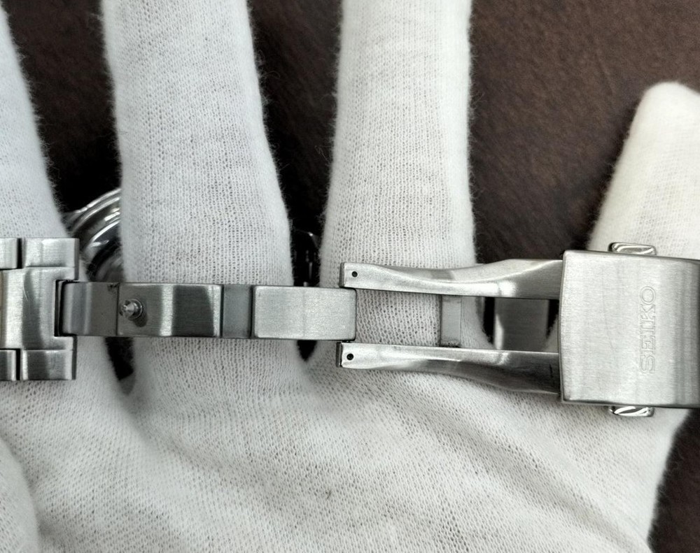 Automatic winding wristwatch Model 4R34 00B0 SEIKO