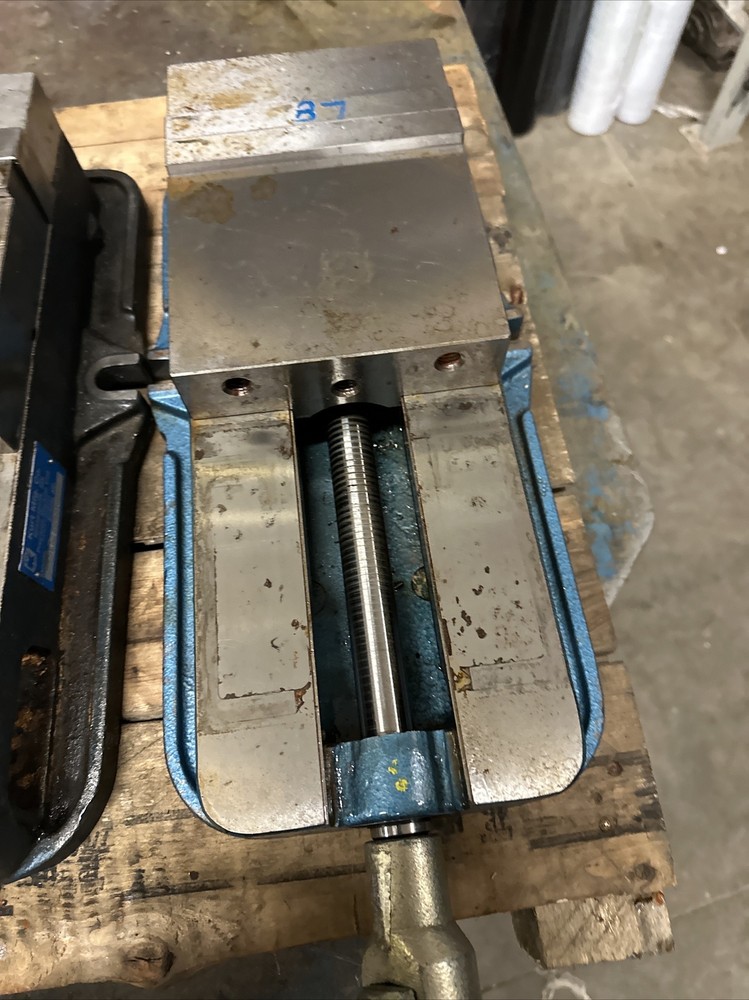 Lot 4 Kurt D675 Milling Machine Vise Jaws Handle, (hhh31d