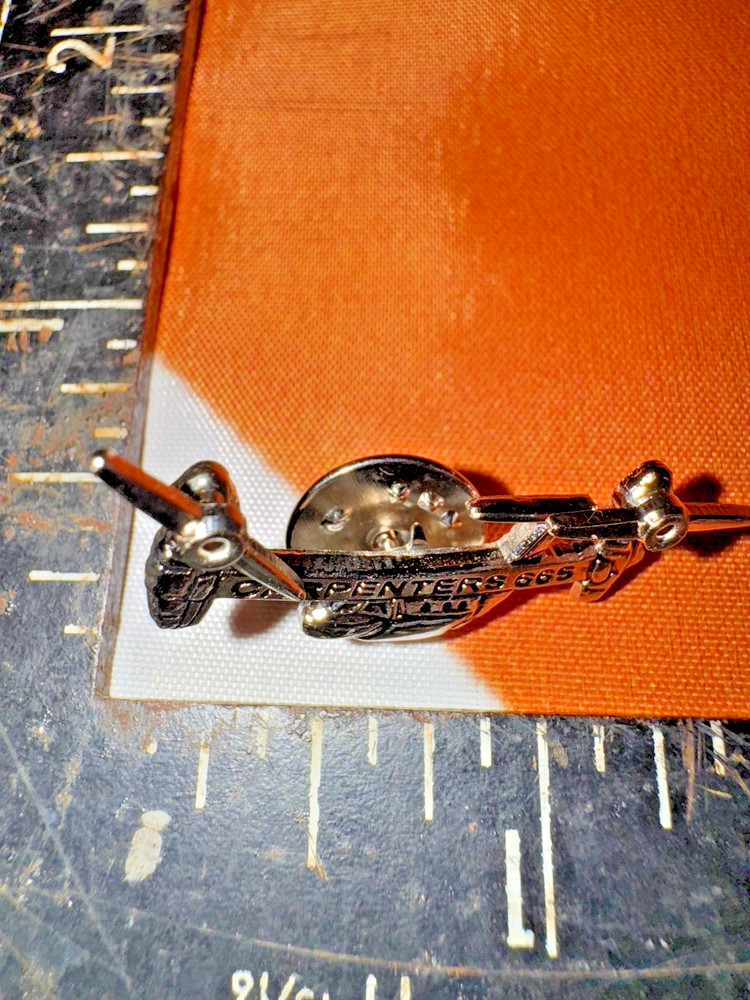 Carpenters 665 Pin
