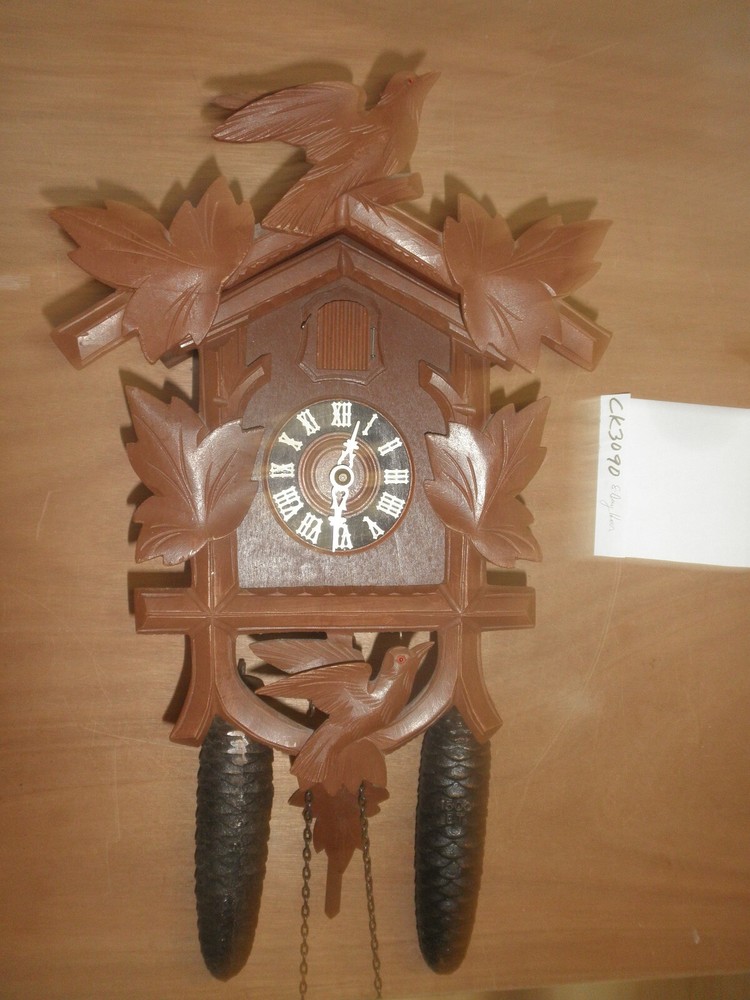 German Black Forest made working Herbert Herr 8 day Cuckoo Clock CK3090