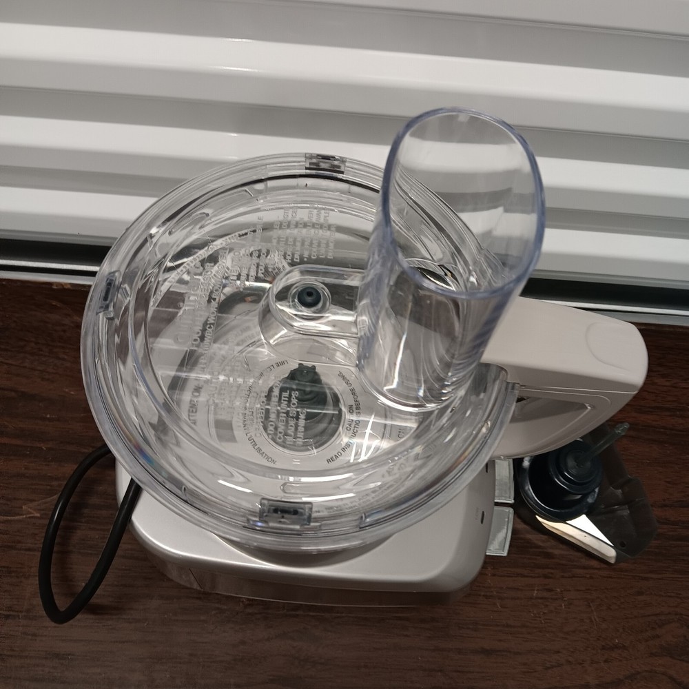 Cuisinart Food Processor. NICE!