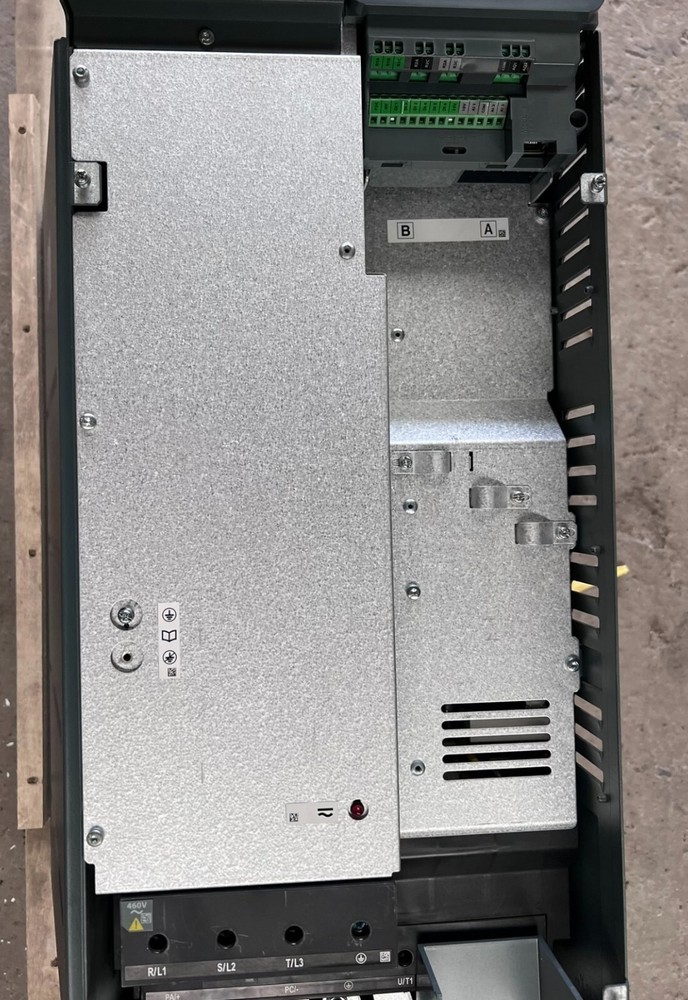 SCHNEIDER ATV610D90N4 90KW