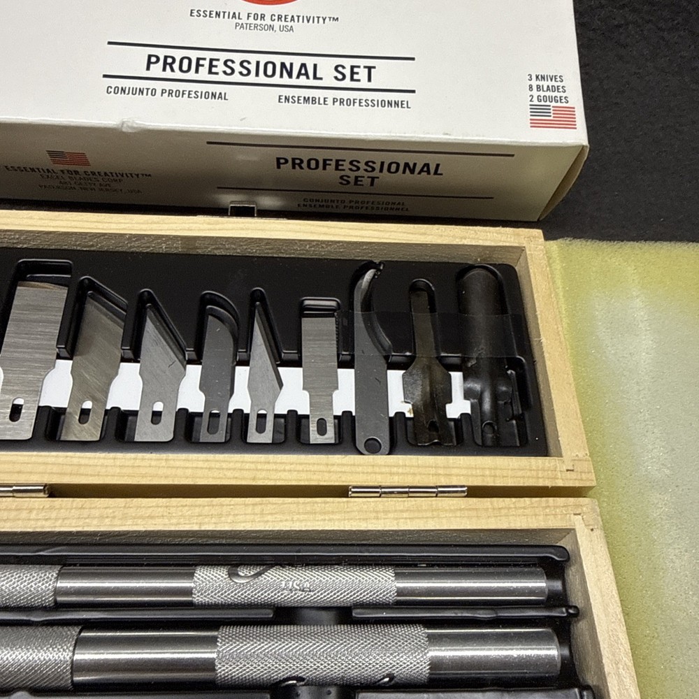 EXCEL 44290 Hobby Knife Set Professional 3 Knives 13 Different Blades Gouges