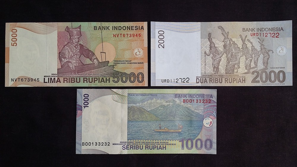 INDONESIA 5000 2000 1000 Rupiah 3 x UNC Banknotes
