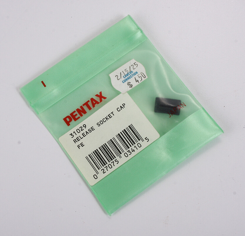 ASAHI PENTAX RELEASE SOCKET CAP FE, UNUSED IN ORIGINAL PACKAGE/215889