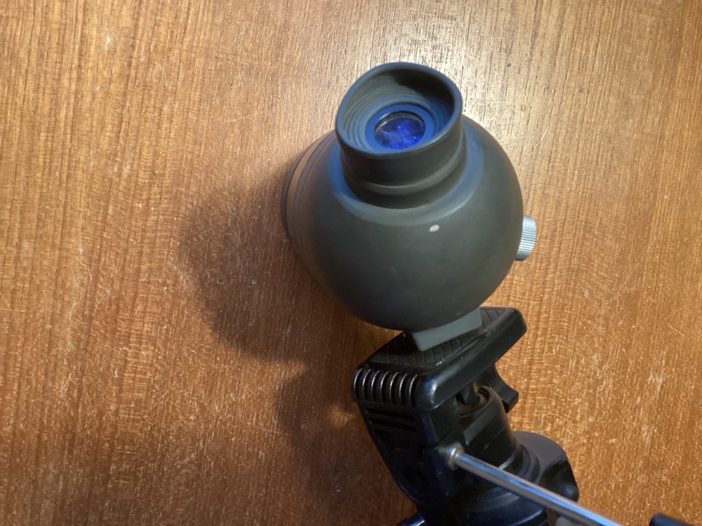 PENTAX 300R SPOTTING SCOPE WITH TRIPOD…..