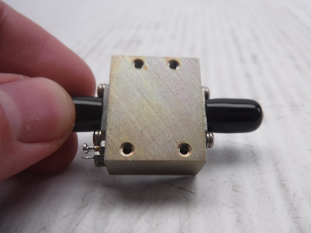 WJ CA67-1S RF Amplifier