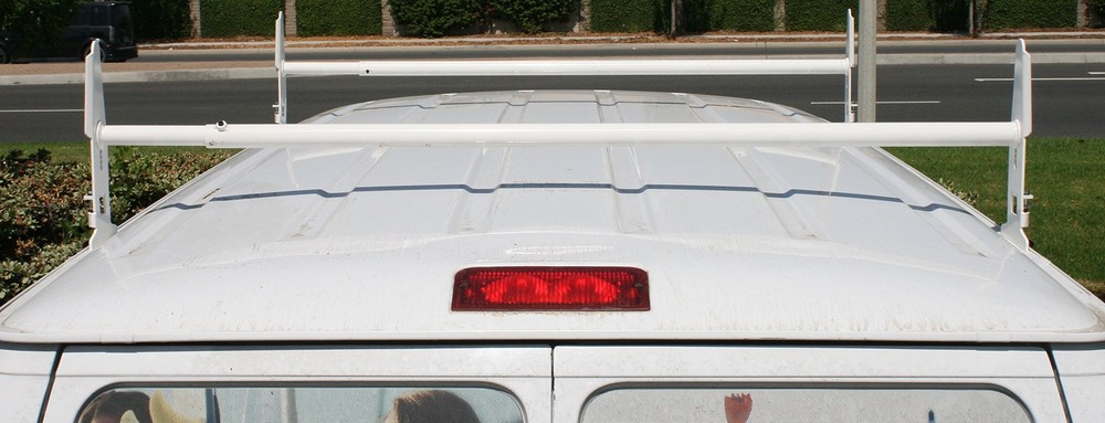 MaxxHaul 70440 Gutter Mount Van Rack (500 lb. Capacity) , White