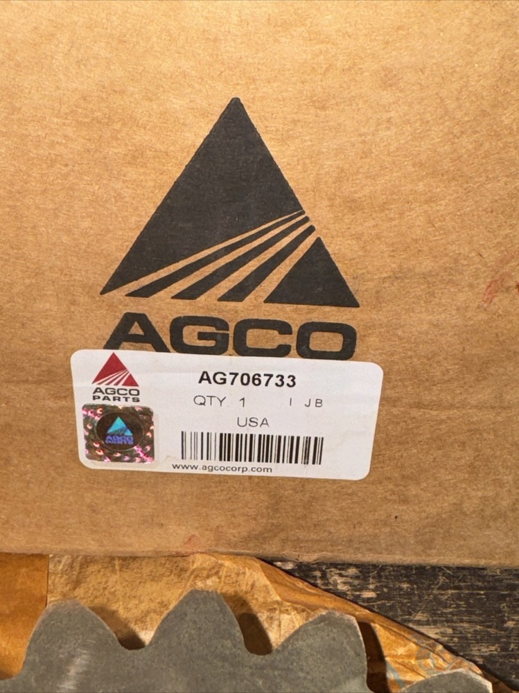 NOS OEM AGCO AG706733 Gear