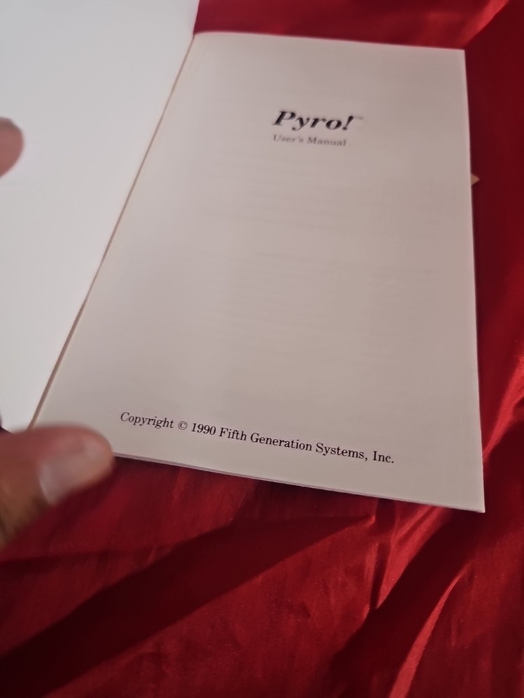 Vintage User Manual Pyro! Fifth Generation Systems & Disk 1990 Rare