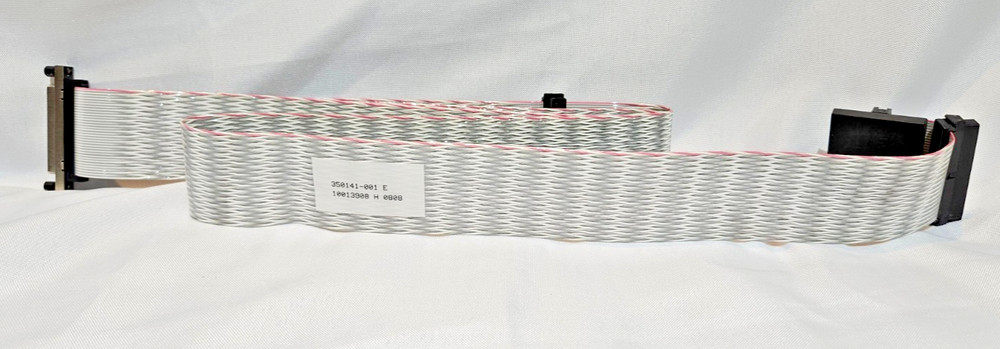 HP 350141-001 2 drops 52" SCSI U320 Cable