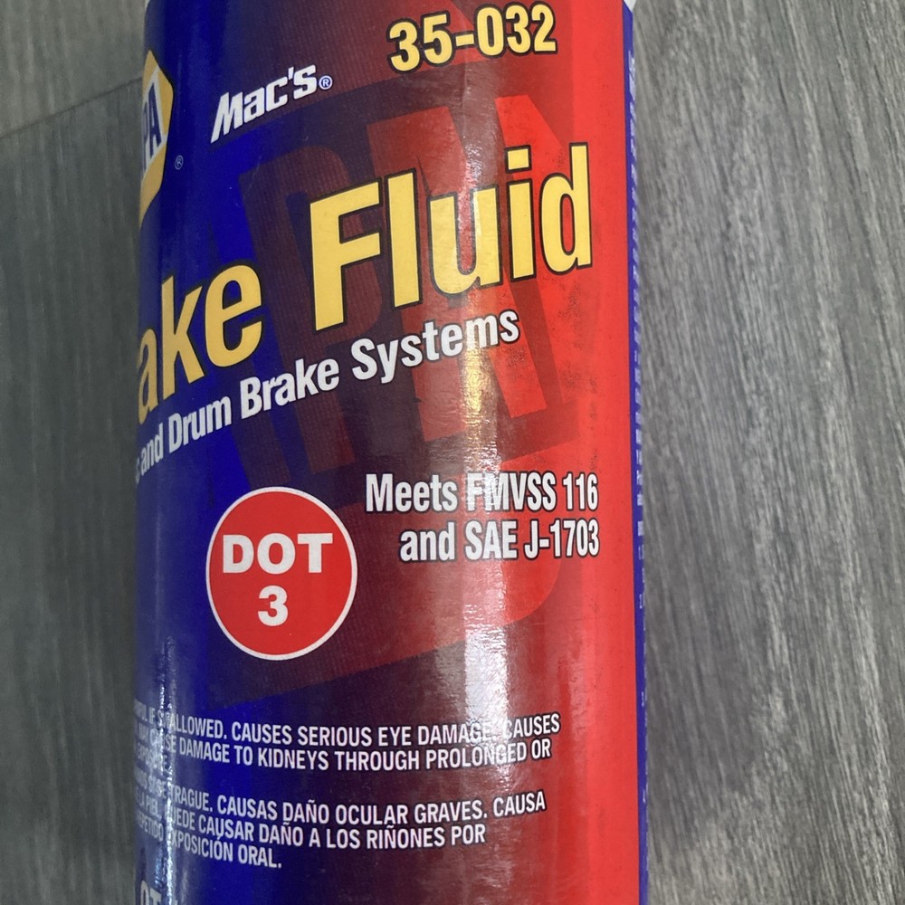 NAPA Brake Fluid DOT 3 (1) US Quart