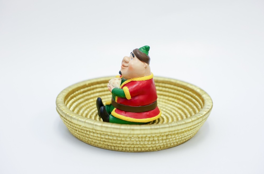 MBC Fananees Ramadan Fat Character Circle Ceramic Tray فنانيس رمضان