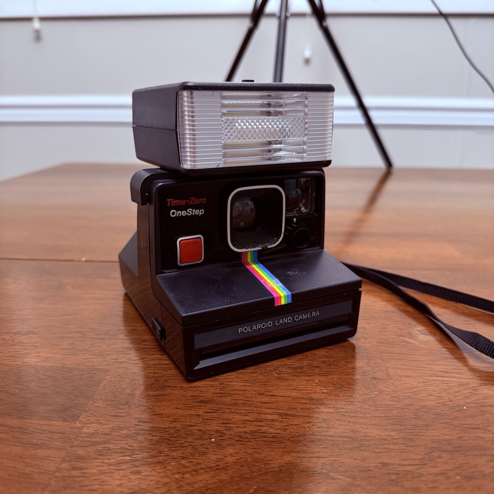 Polaroid Time Zero One Step Land Camera w/ Continental Instaflash UNTESTED