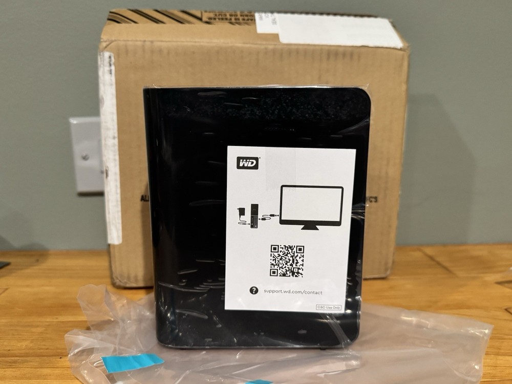 WD Elements 16TB USB 3.0, Micro-B 3.5" Desktop External Hard Drive Disk HDD