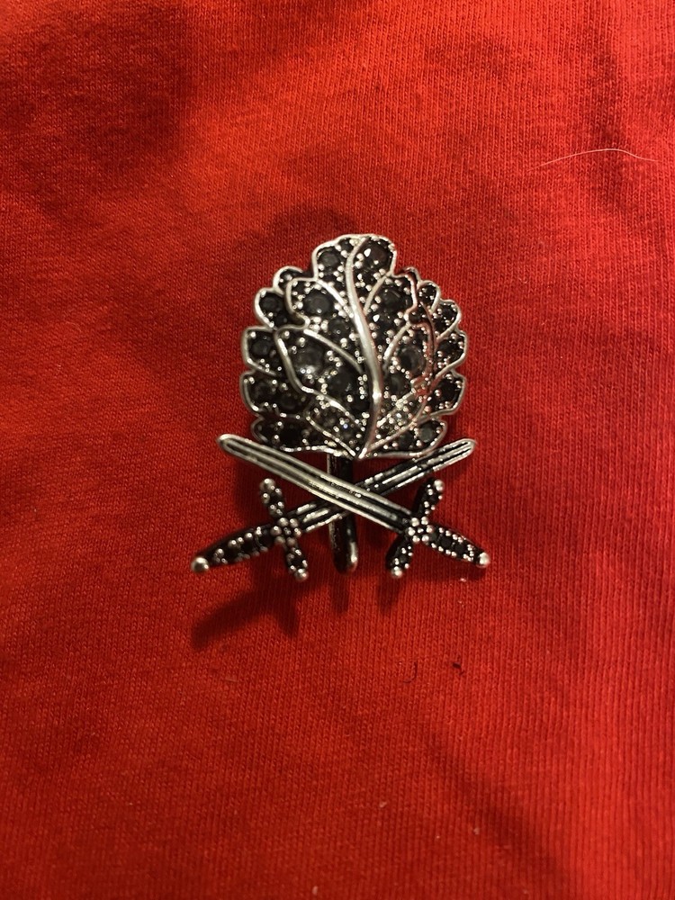 German Oak Leaf & Swords with Black Diamonds