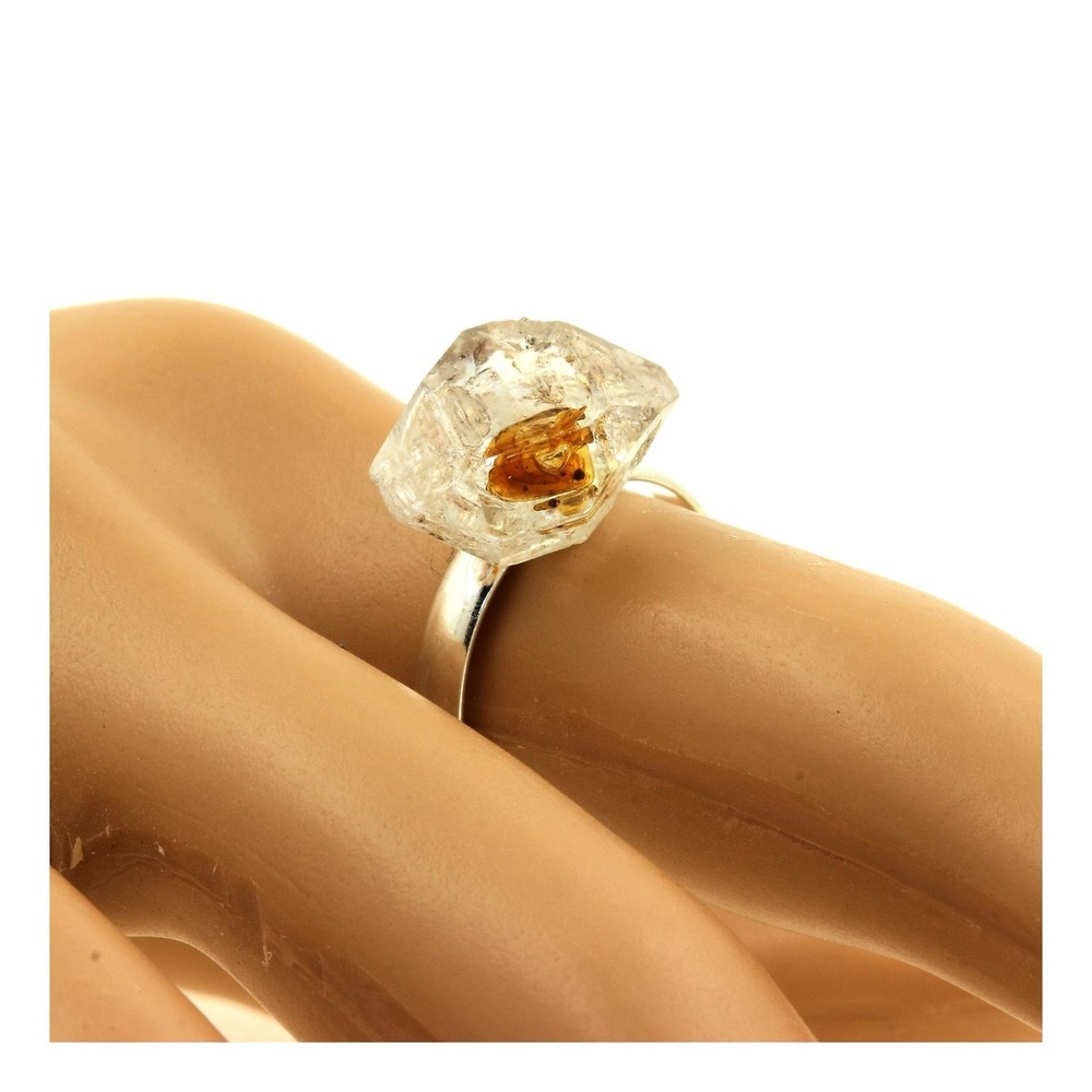Raw Petroleum Quartz Ring. 14.52 Ct. Adjustable Size.