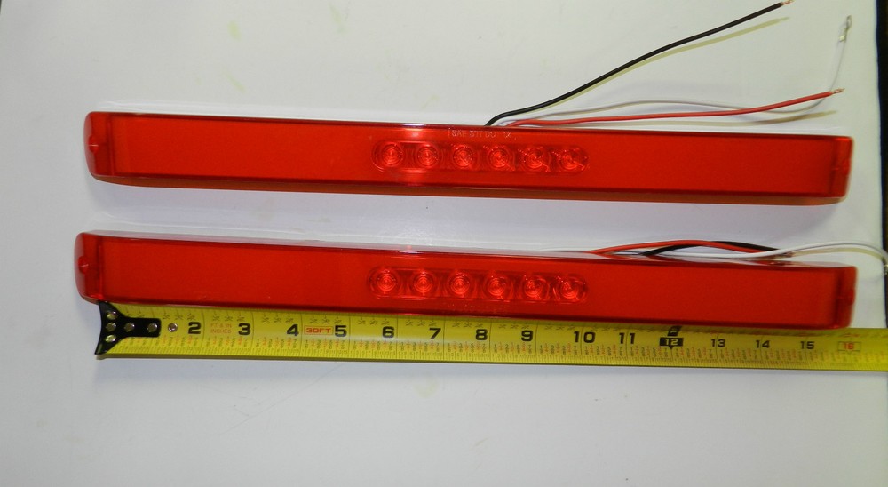 2- Optronics Glo-Light Truck Trailer Stop Tail Turn Light 28 LED Submersible 17"