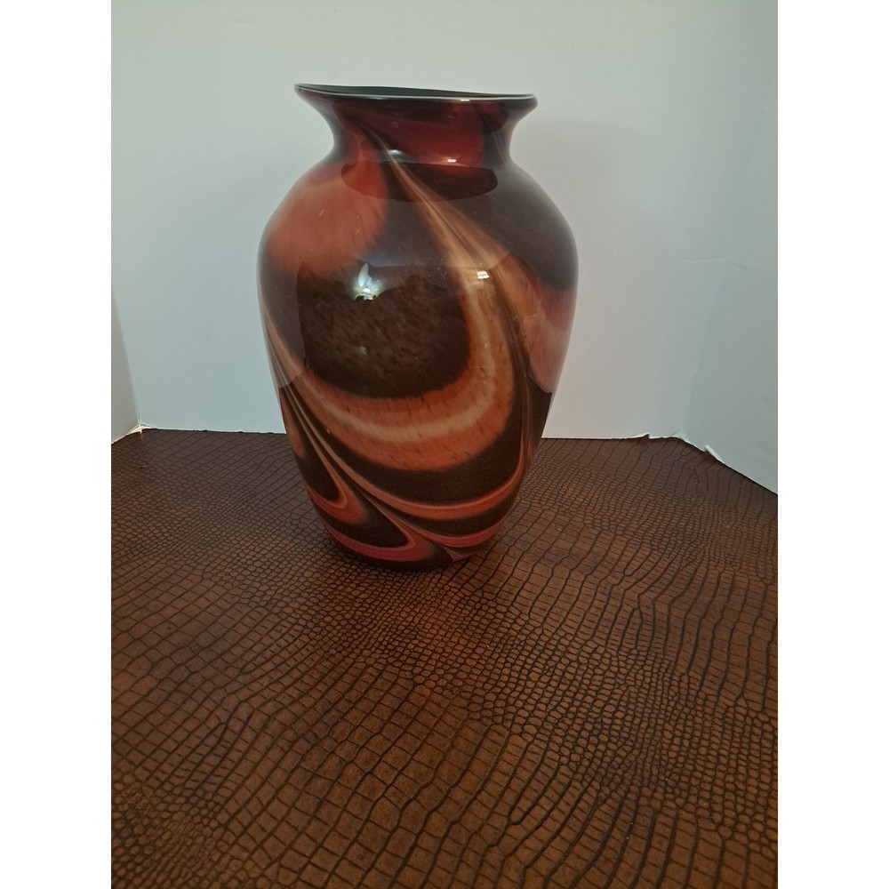 Swirl Vase