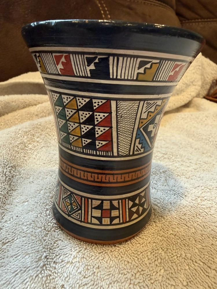 Cusco Peru Handmade Painted Vase - 4 inches tall