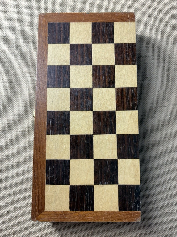 Vintage Wood Chess Set Folding Board Storage Box Complete **READ