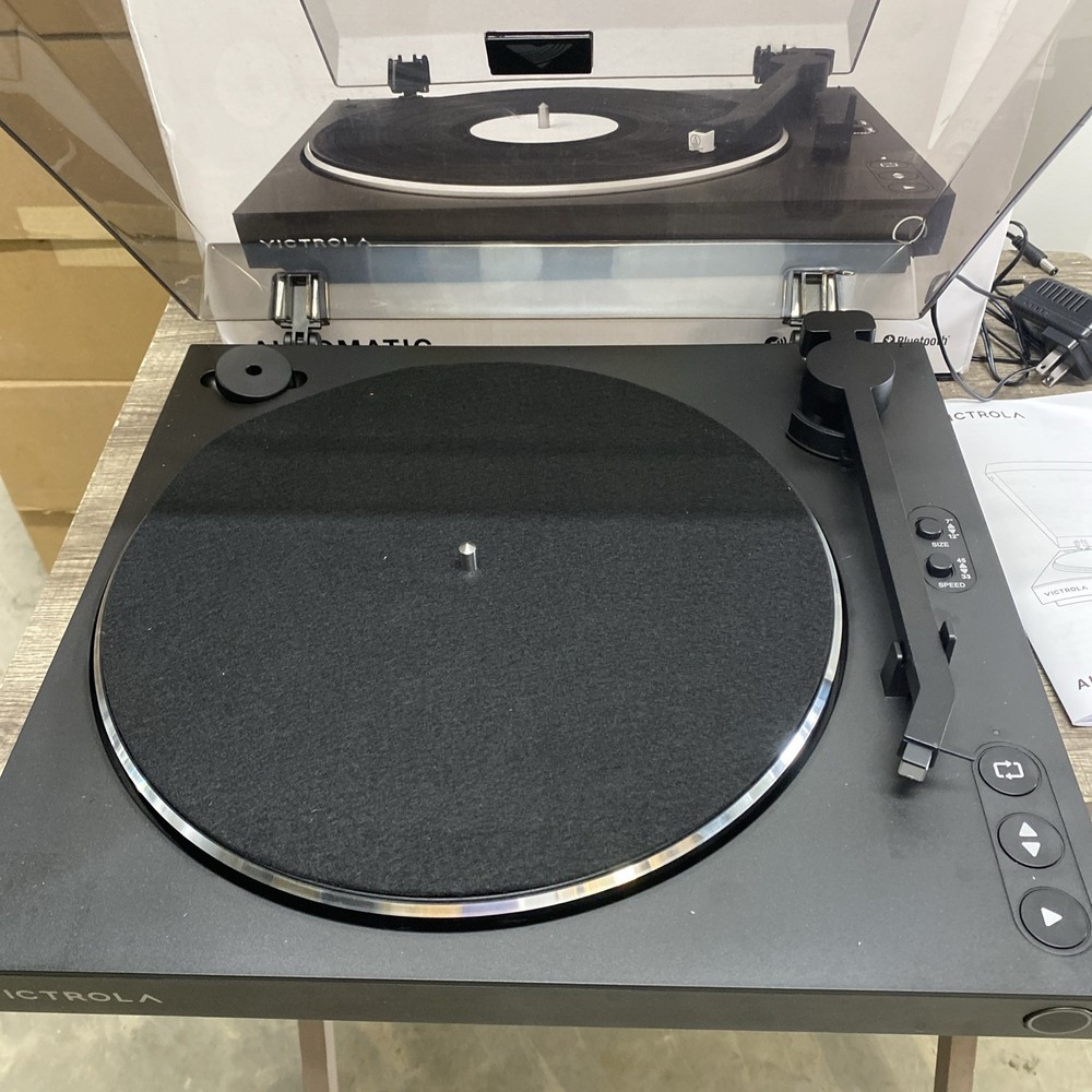 Victrola Fully Automatic Bluetooth Turntable VPT-800, Black - NEEDS BELT READ