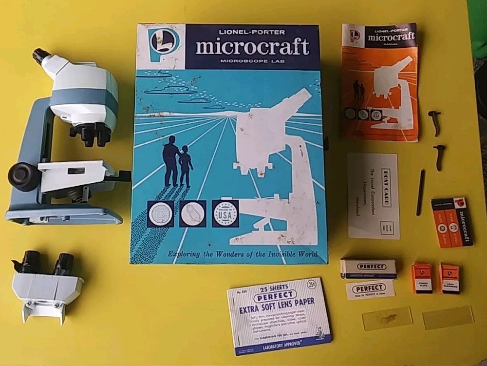 Vintage 1960 Lionel-Porter Panel Microcraft Microscope Labmaster Lab with slides