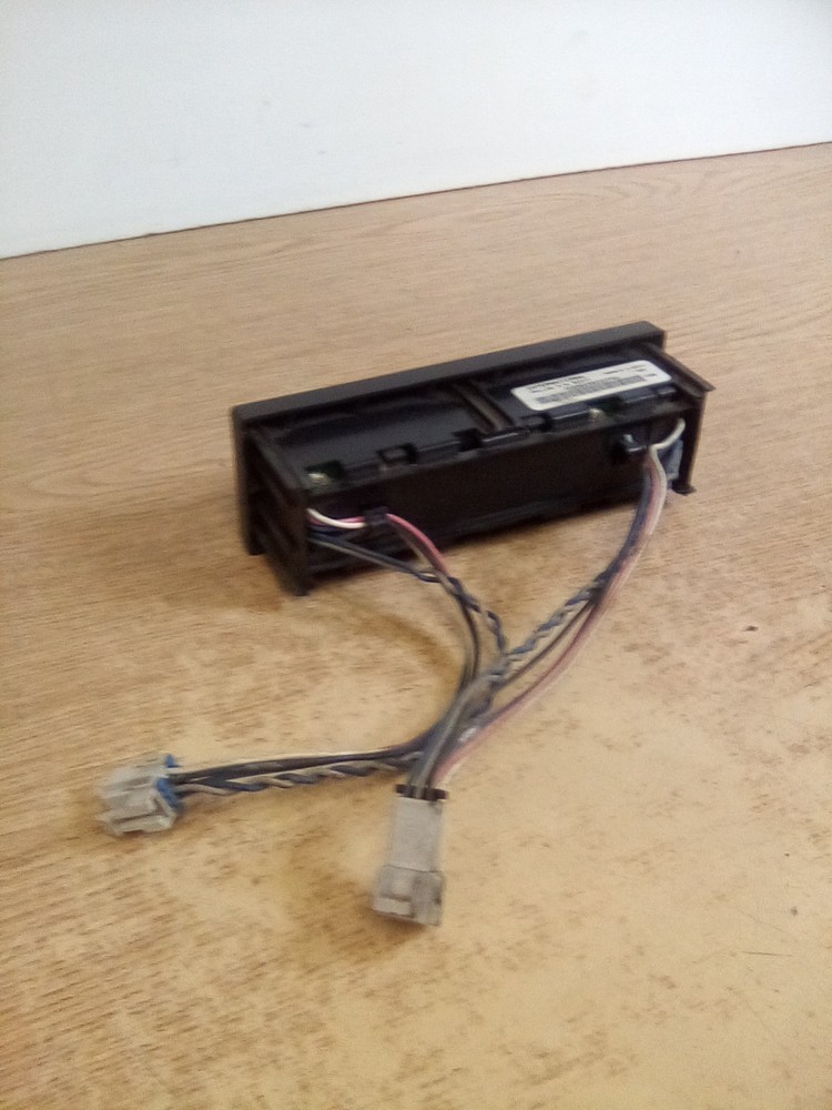 International Dash Switch Panel 32237