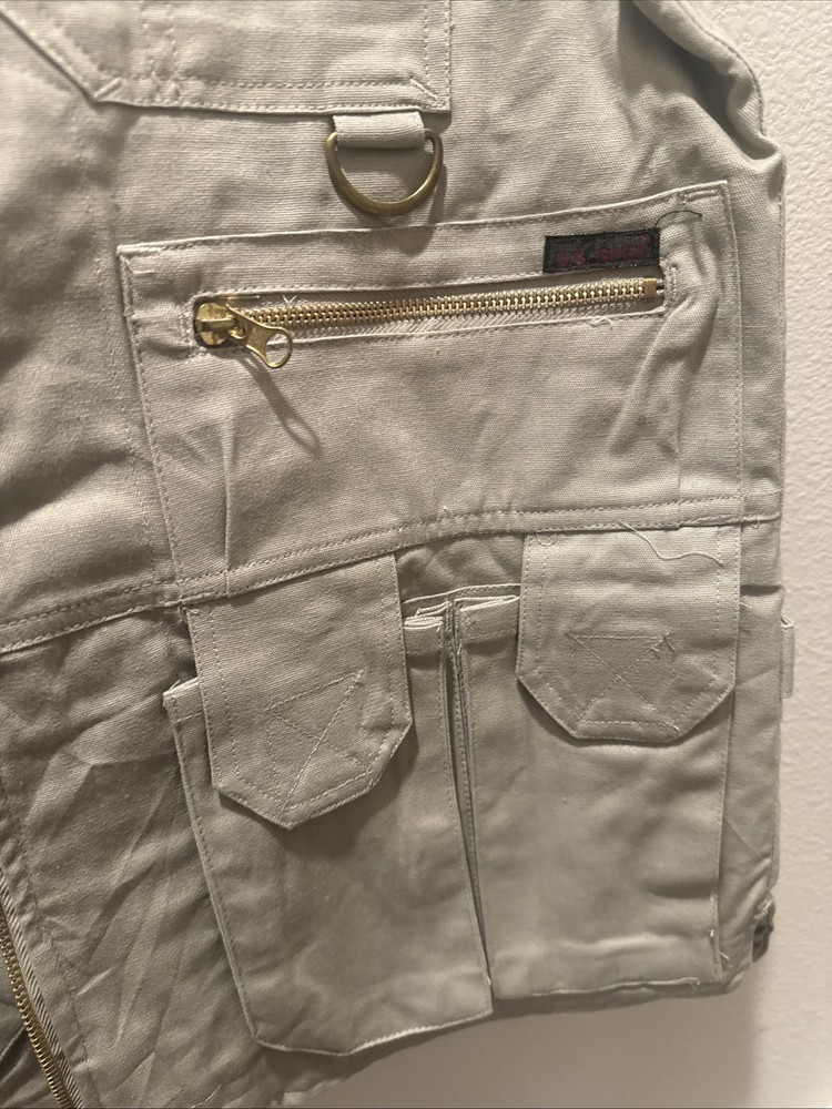 U.S. Spec Tactical Tan Multi Pocket Vest Medium